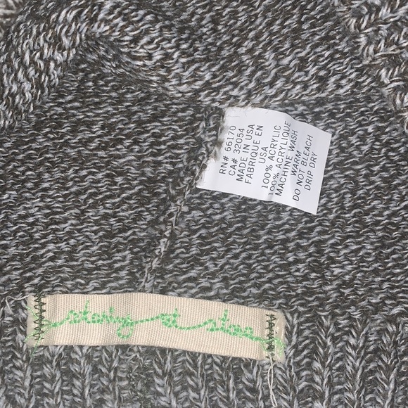 Staring at Stars Beanie - Picture 2 of 2